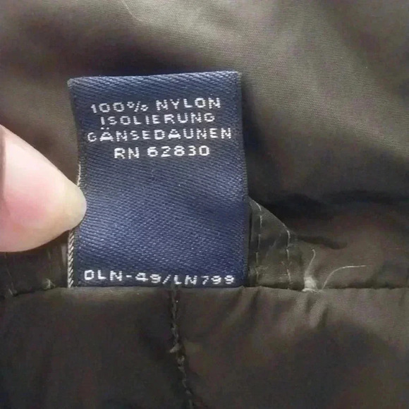 Land’s End Quilted Puffer Vest - Picture 8 of 9